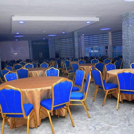 Vacation Villa Hotels And Suites Asaba Exterior photo